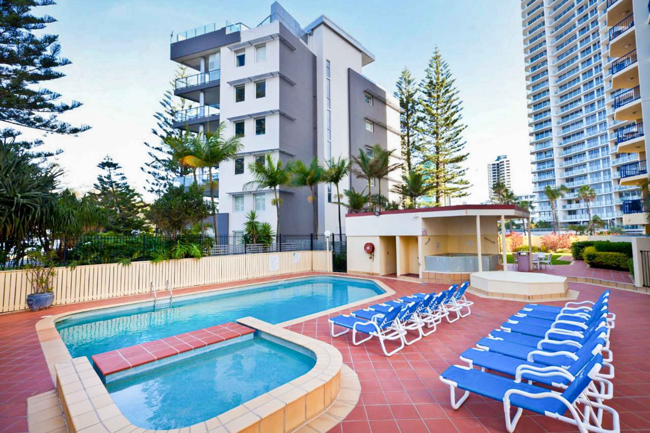 Surf Regency Apartments Pool Area